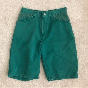 Green Arizona Jeans Shorts (long) (check description for more accurate sizing)